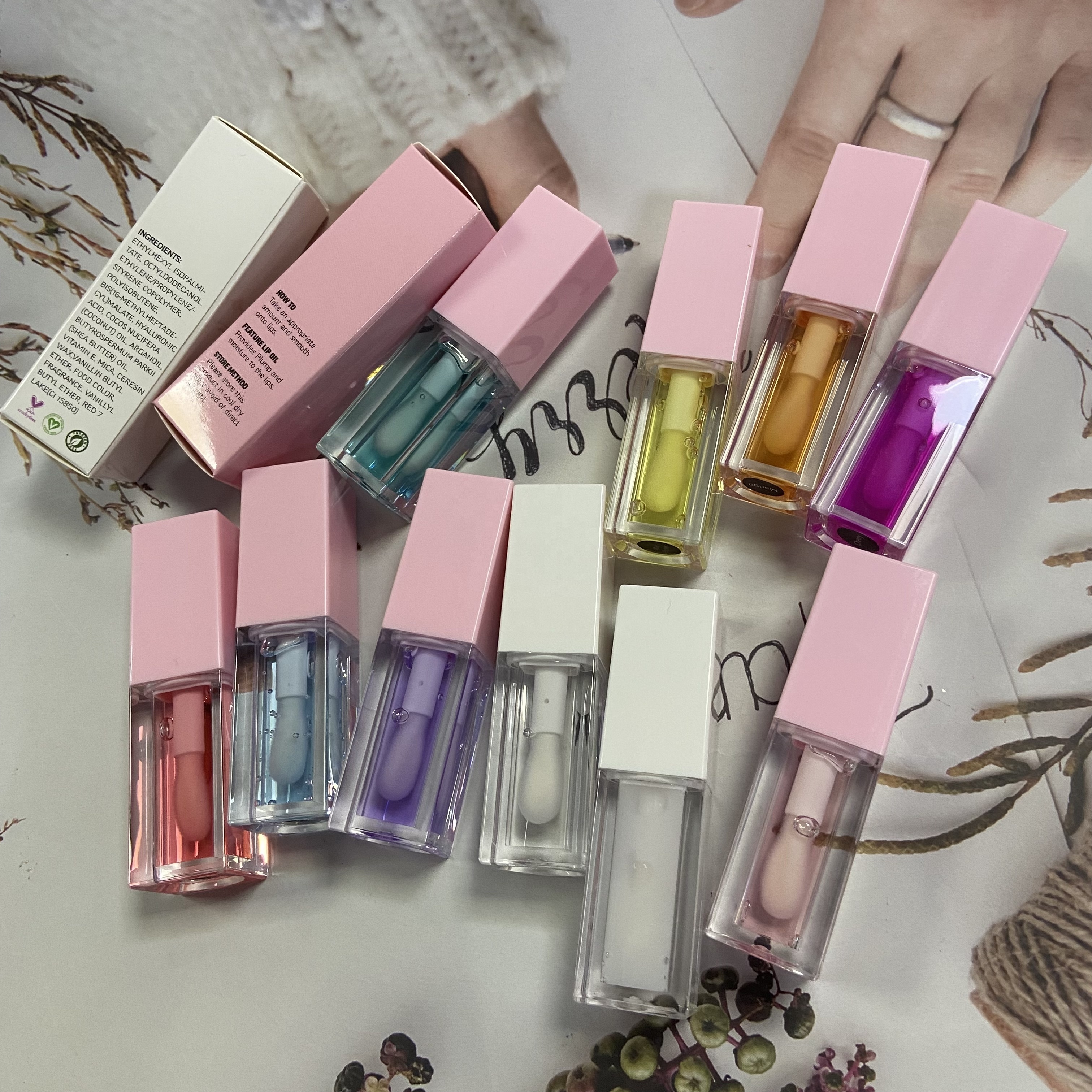 Private Label Glossy 23 Flavors Transparent Lip Oil Lip balm Hydrates and Comforts Lip Care Oil