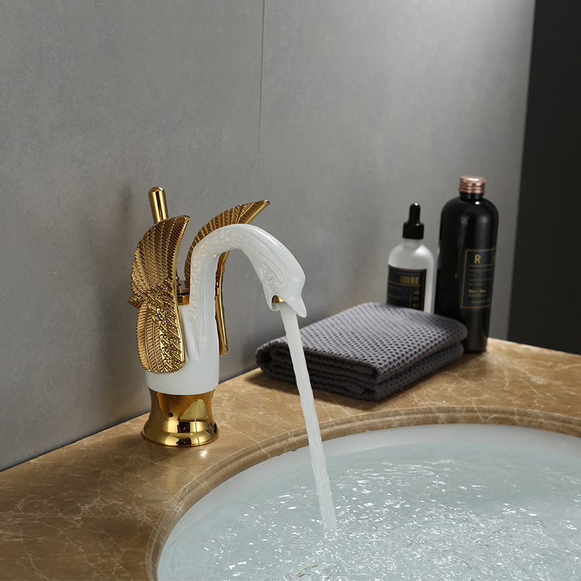 Luxury gold hot water Swan shape mixer tap single handle bathroom basin faucet