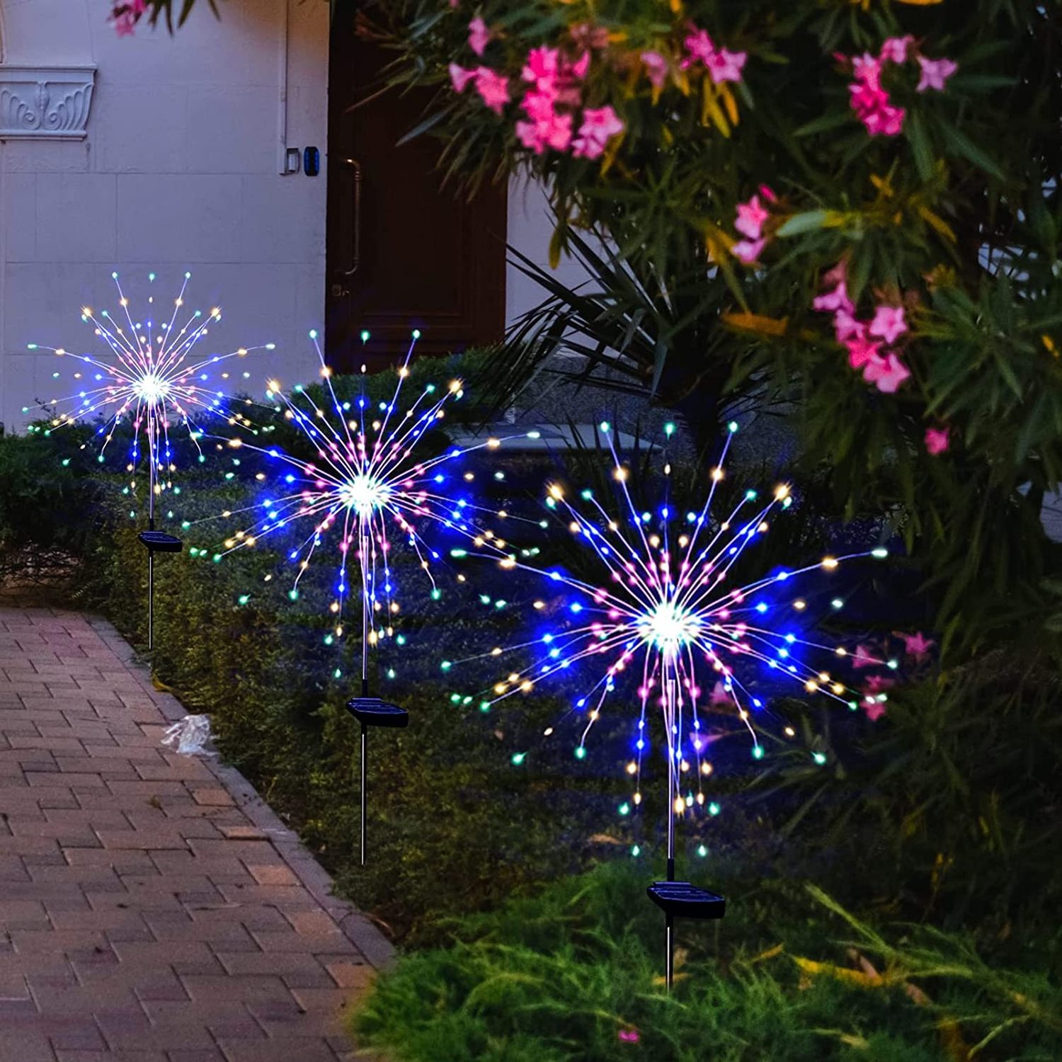 Solar Garden Lights Solar Firework Lights 8 modes 120 LED 2 Pack, Waterproof Solar Lights Outdoor Garden Fairy for Outside