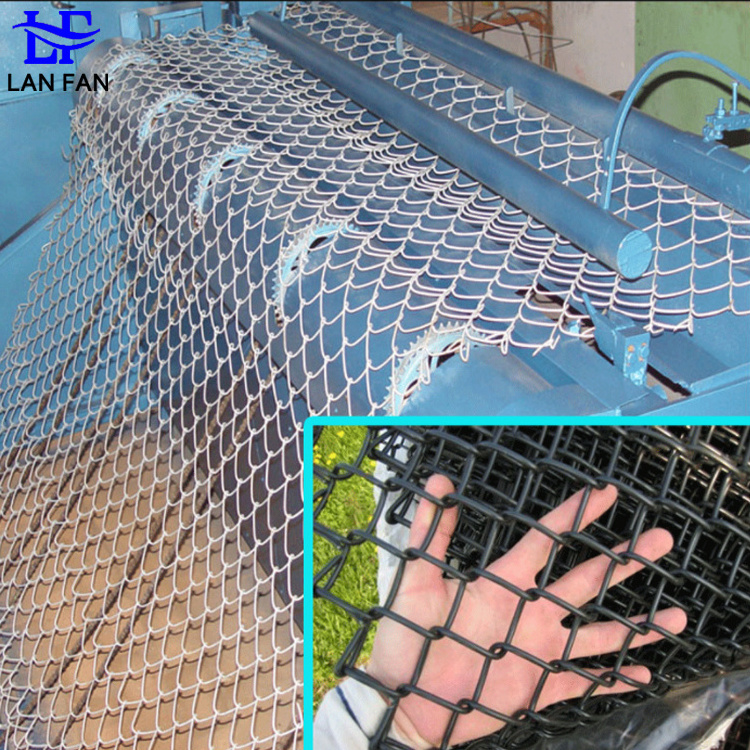 9-Gauge Galvanized Steel Pipe Hot Dipped and PVC Coated Chain Link Fence