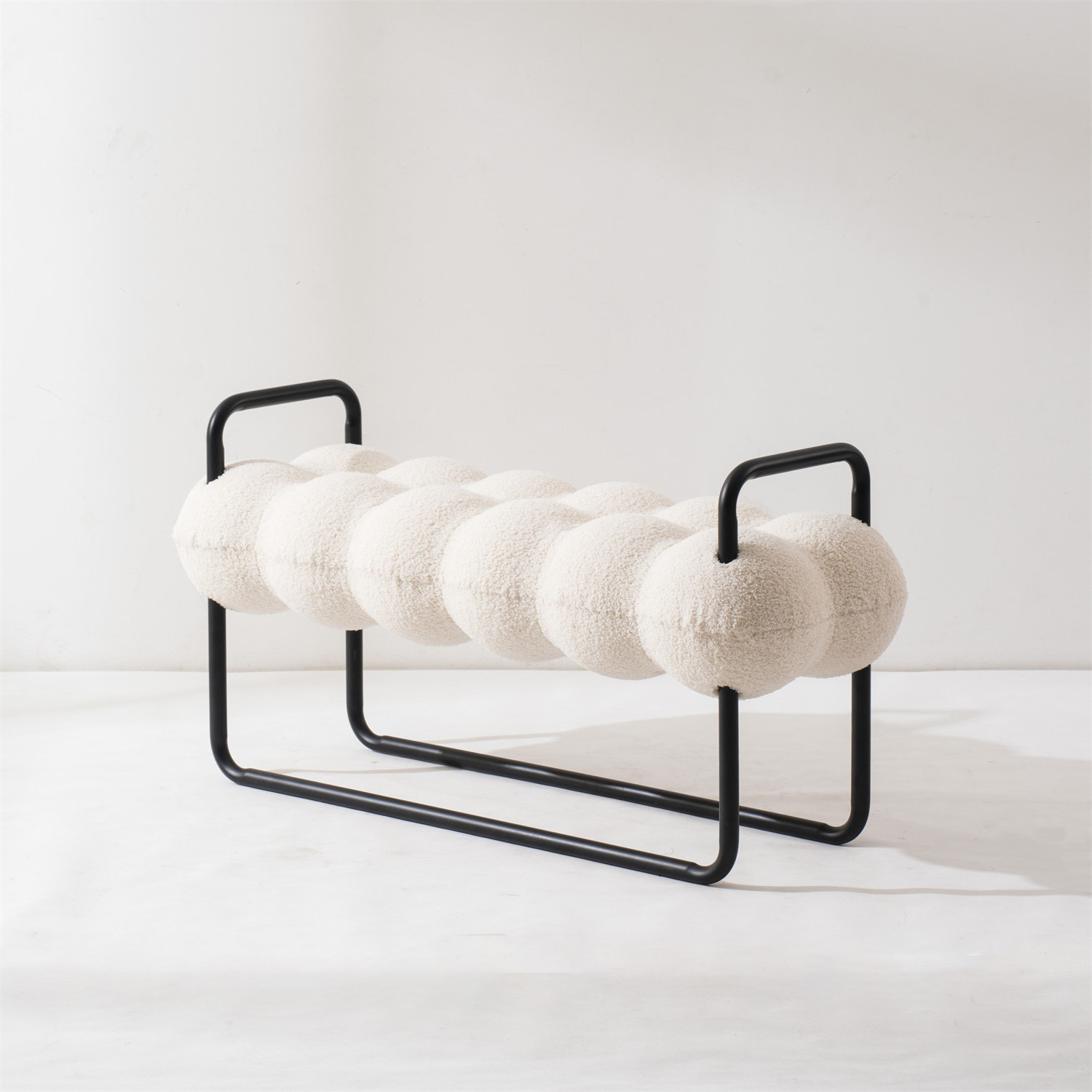 New Arrival Wholesale Home Furniture Modern Nordic Sherpa White Boucle Fabric Living Room Chair