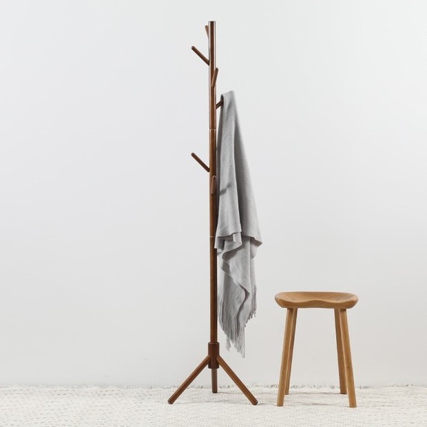 Wholesale Living Room Furniture Modern Clothes Tree Shaped Wooden Stand Cloths Coat Hanger Rack