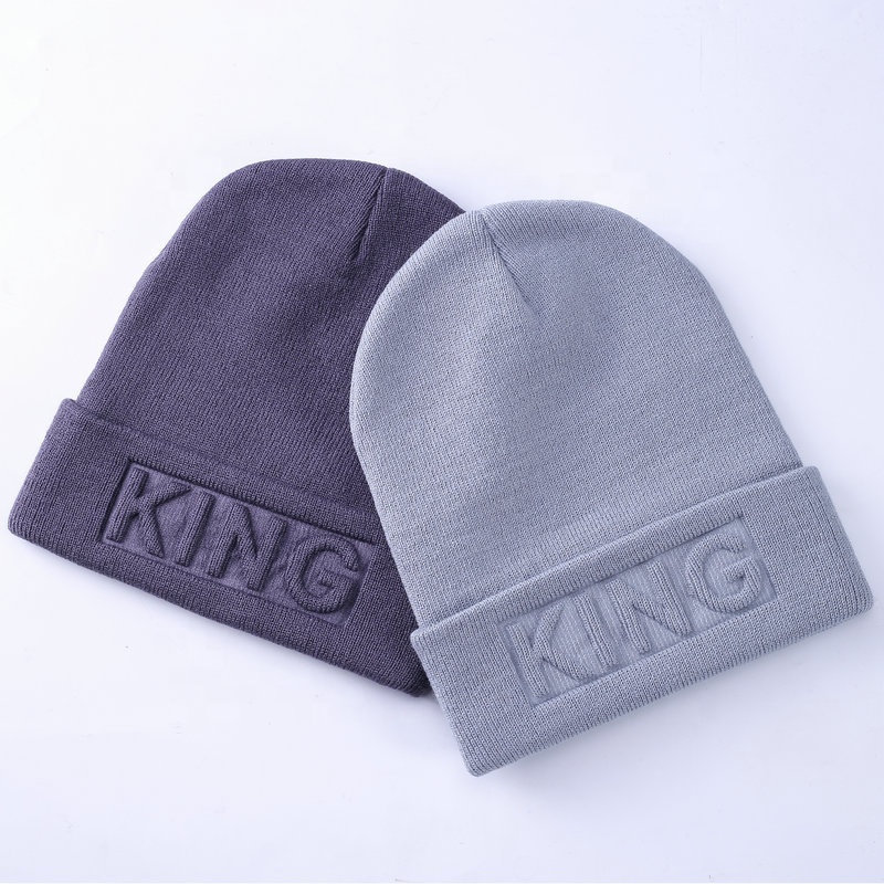 New Style King Queen Logo Winter Hats Solid Color Cuffed Beanie Custom Logo Acrylic Wool Skull Cap for Women