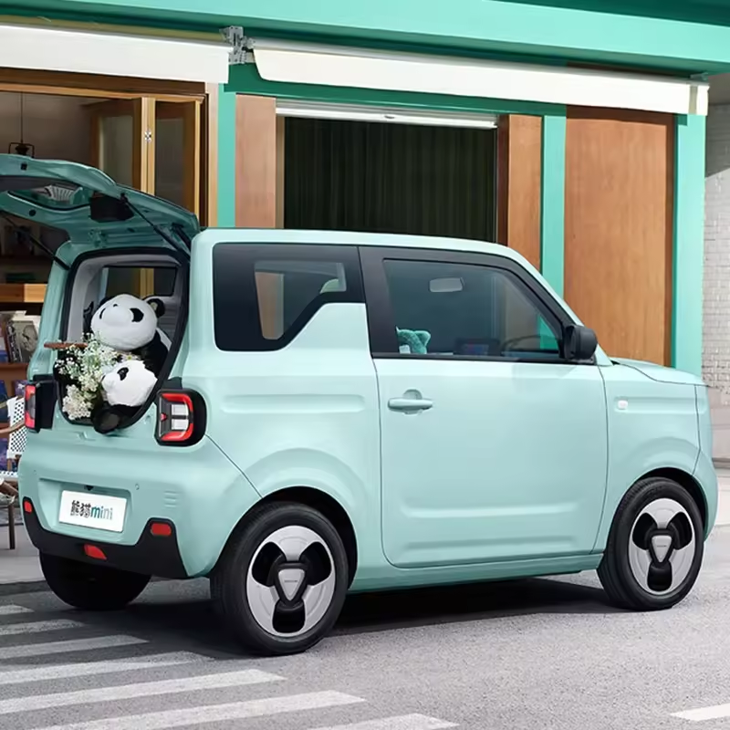 2024 Chinese Cheap Geely Panda Mini EV Chinese New Energy Vehicle Easy Packing Afable Electric Car in China