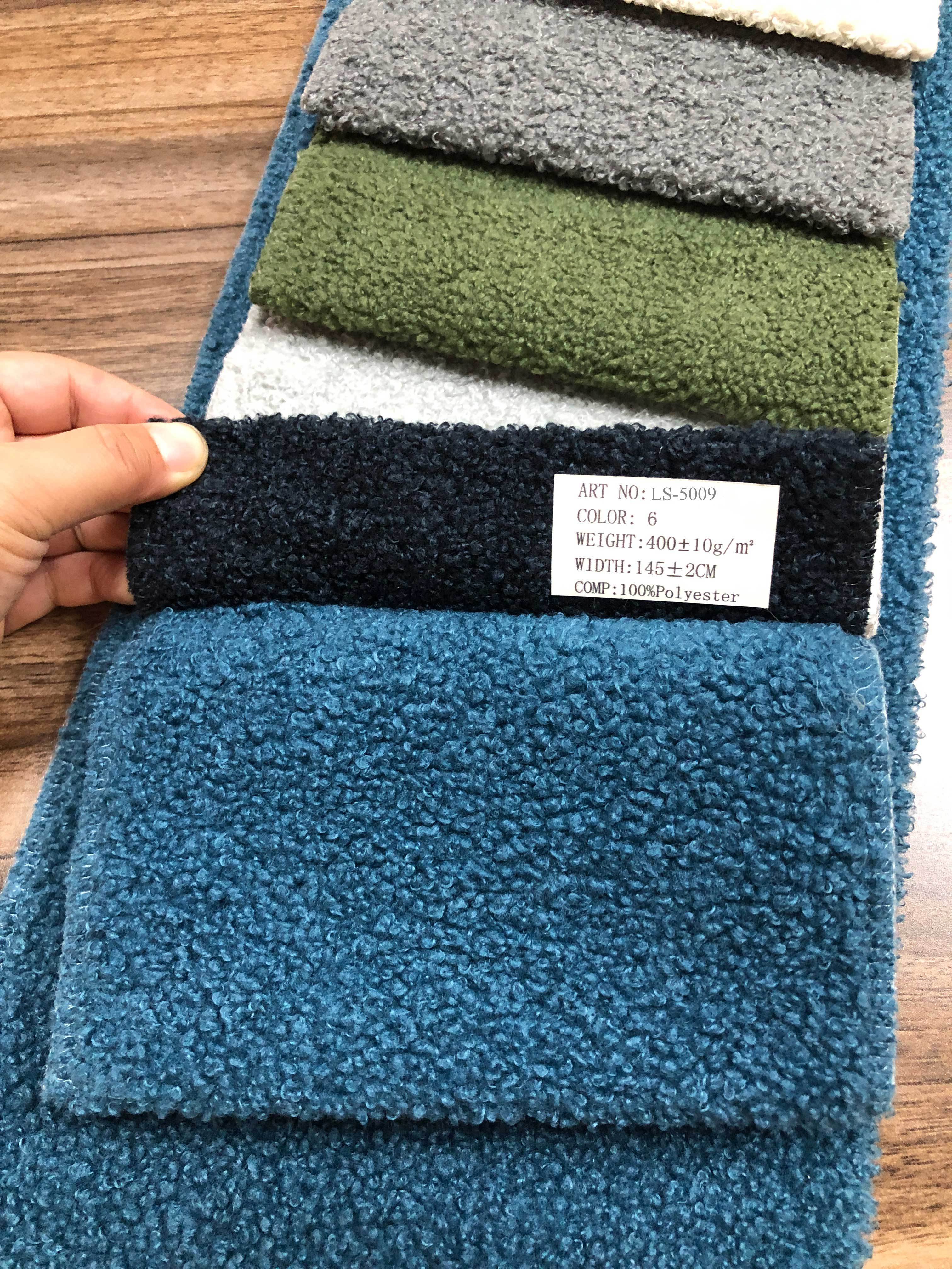 Wholesales Lambs Wool Fabric Upholstery for Furniture soft warm fleece lamb sherpa wool fabric for sofa