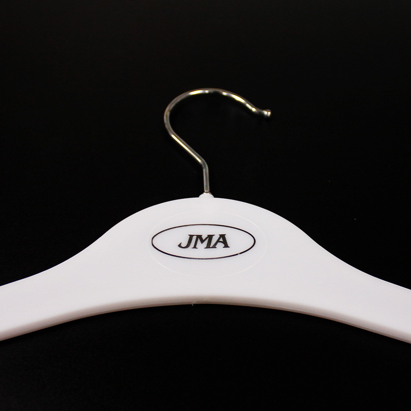 Custom logo white plastic clothes dress coat display hangers for garment hotel home