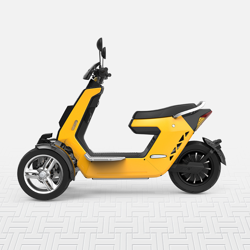 V28 Yellow Color Customized Electric Trike Tricycle with Three Wheel Passenger Adult Tricycle