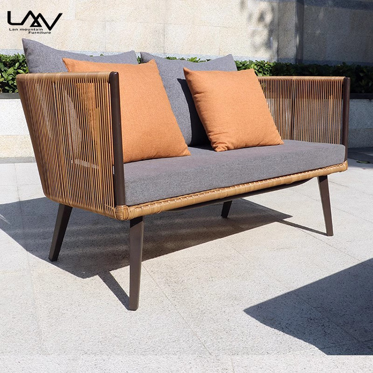 Villa Patio All Weather Modern Rattan Aluminum Frame Single Sofa Chair Hotel Garden Terrace Balcony Outdoor Sofa Sectional