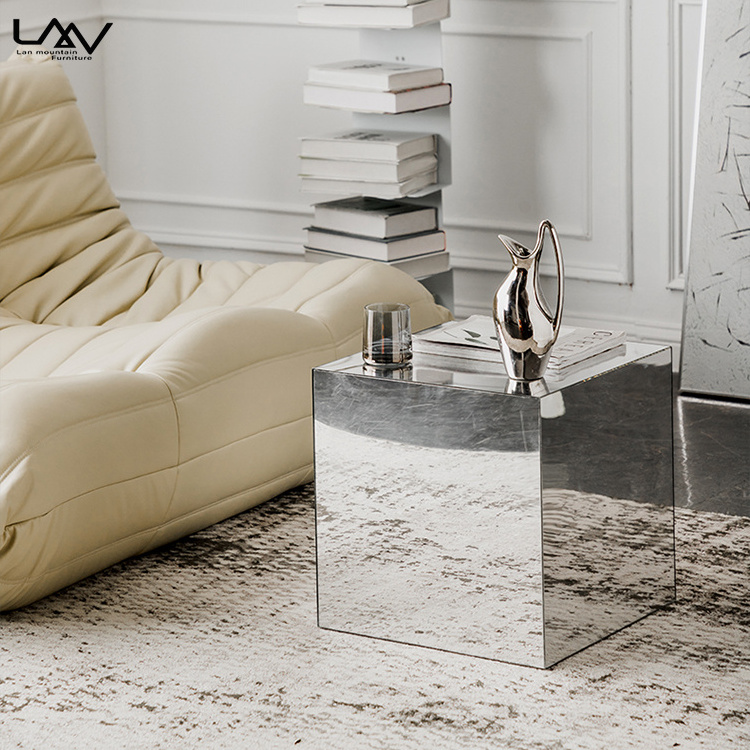 Modern Design Fashionable Cube Acrylic Living Room Small Side Table Mirror Shape Square Creative Bistro Villa Hotel Coffee Table