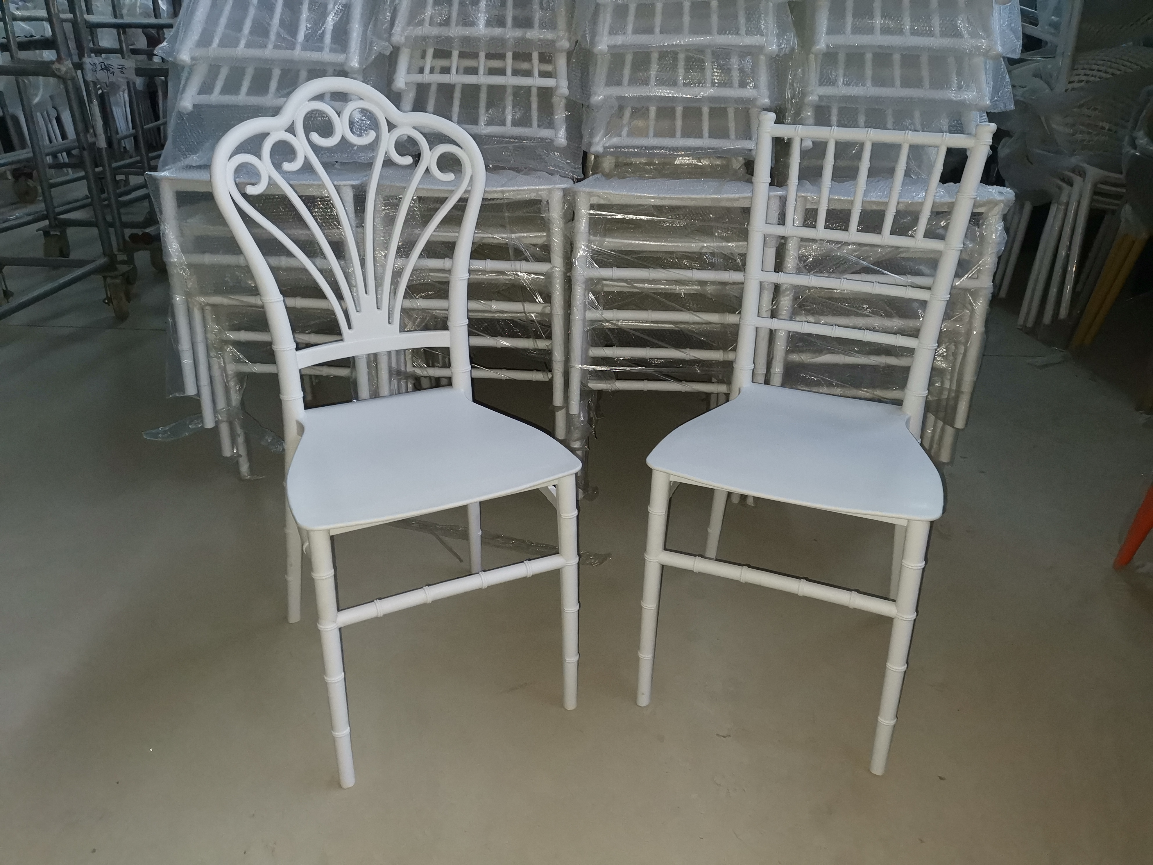 Wholesale Wedding Activity Chiavari Tiffany Chair Golden Transparent White Resin Chair