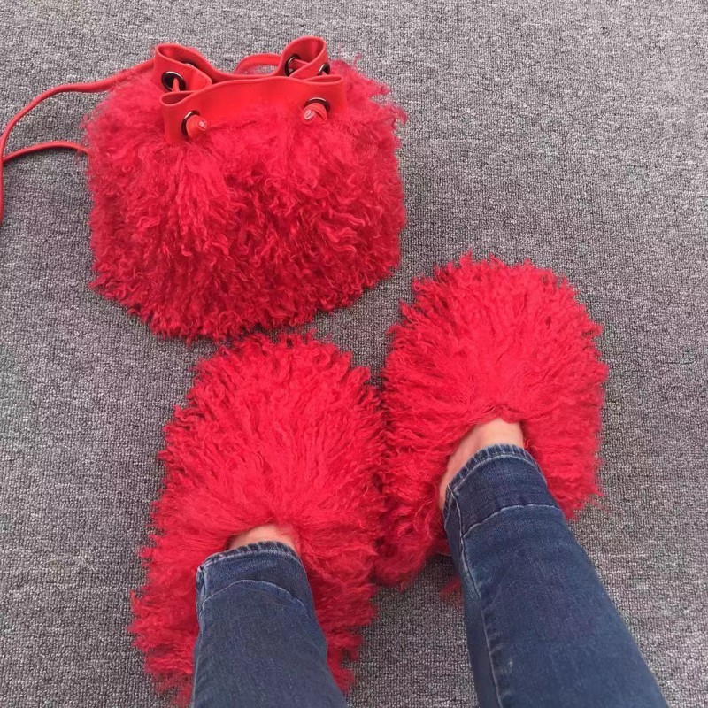 Faux Fur Slippers Fur Slides mongolian Fur Fluffy Sandals Girls Beach Home Plush Sliders Furry Flip Flops Women Shoes Woman