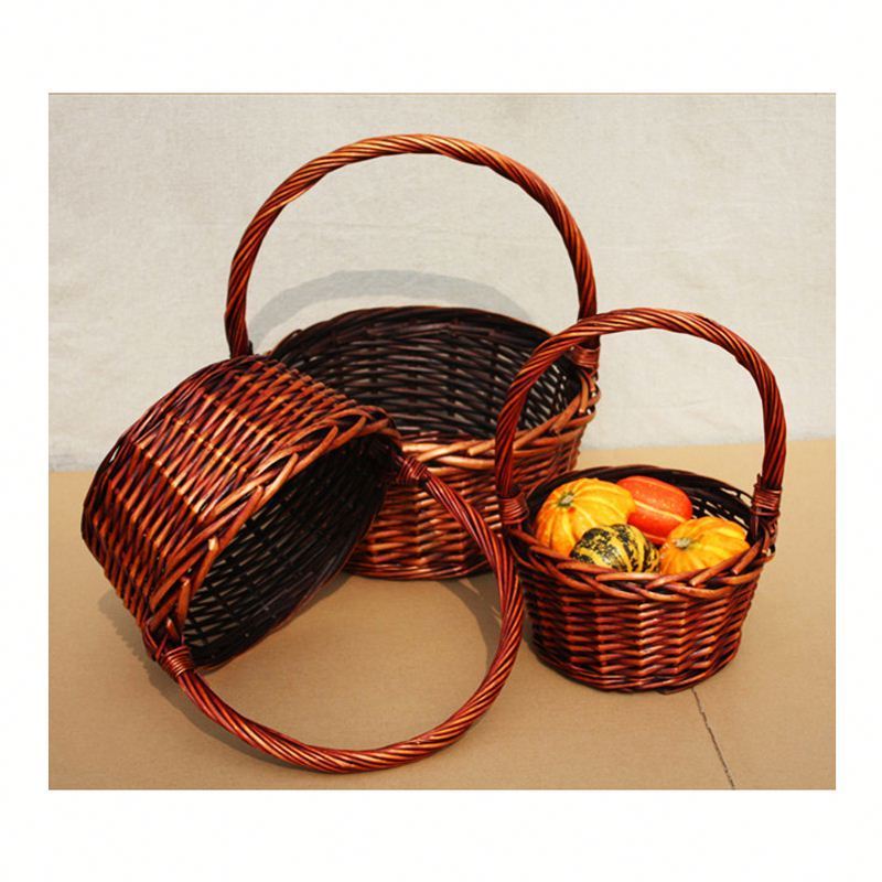 China Factory Cosmetic Hanging Flower Gift Basket