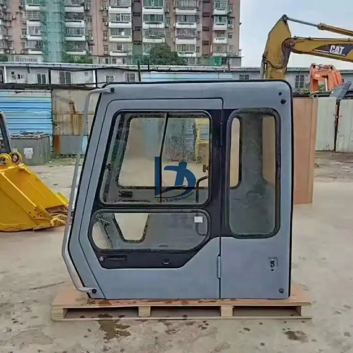 construction machinery parts EX200-1 excavator cab EX200-1 excavator operator cab glass excavator cabin