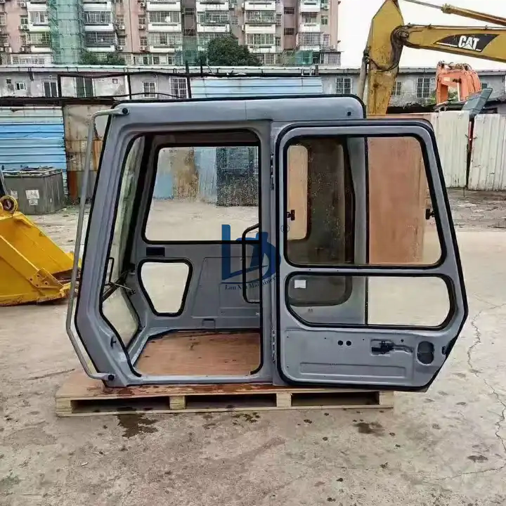 construction machinery parts EX200-1 excavator cab EX200-1 excavator operator cab glass excavator cabin