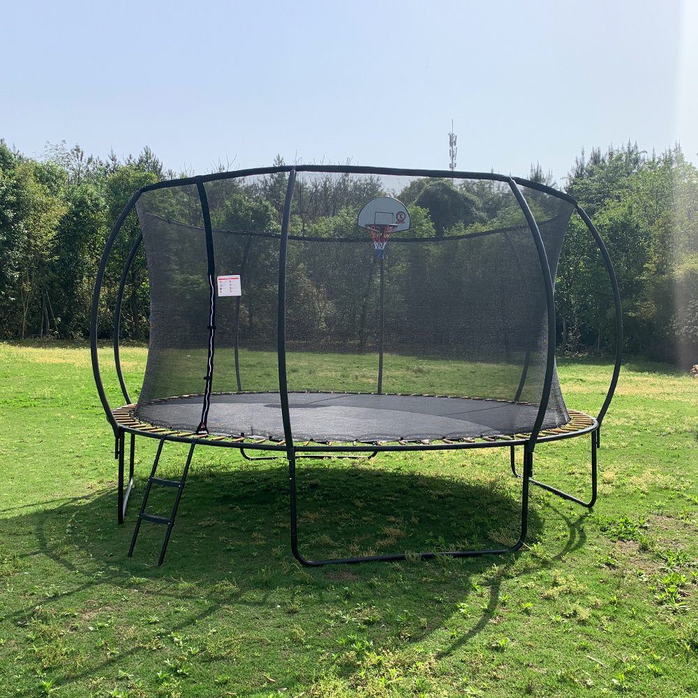 Outdoor Trampoline  Kids Adults jump trampoline With Safety Net And Spring trampoline