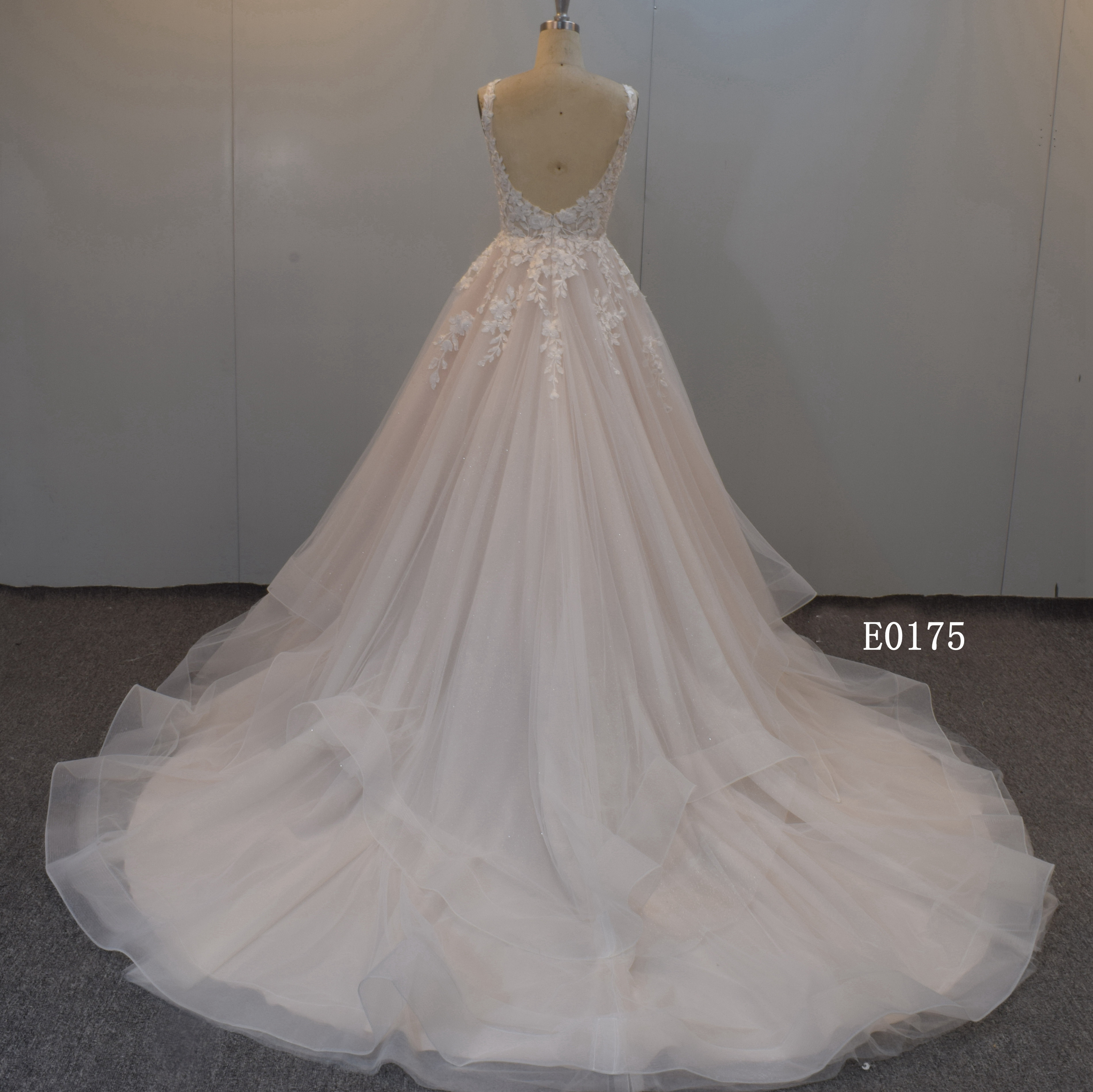 Nude and ivory Ball gown wedding dresses  wedding gowns for women in wholesale prices