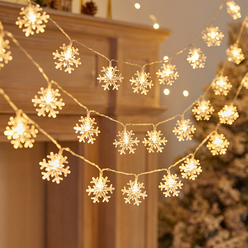 New Year's Indoor and Outdoor Decoration LED Snowflake String Lights Wave Lighting Holiday Party Christmas Decorations