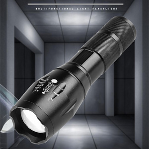 Flashlight Hand LED Flash torch light Tutdoor 1000 Lumen XML T6 Waterproof LED Zoomable Flashlight