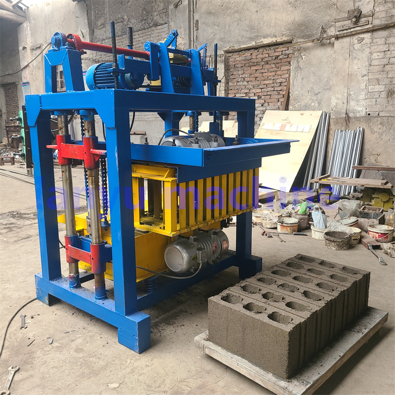 cement brick making machine/block making machine/cement block making machine