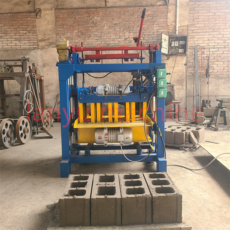 cement brick making machine/block making machine/cement block making machine