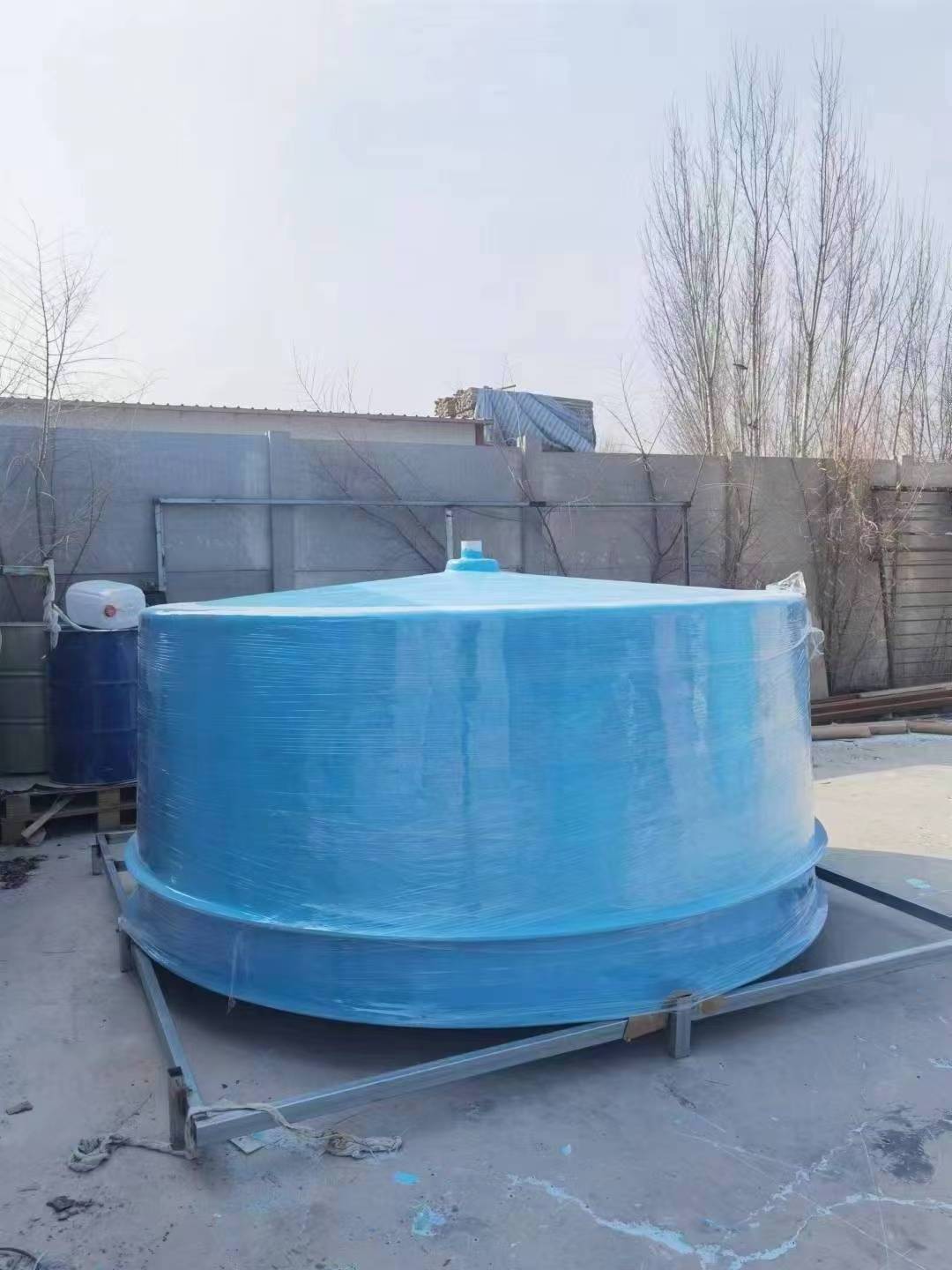 Custom aquarium fish tank fiberglass frp fish tank above ground commercial use marine water fish farming tank