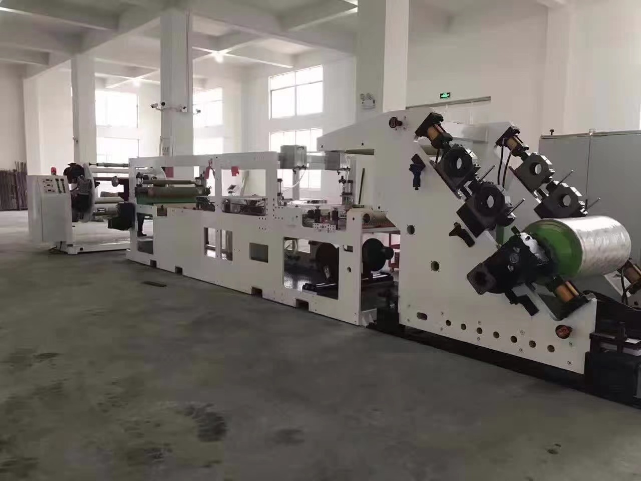 High Quality Conical Twin-Screw Extruder machine or Plastic Extrusion production line