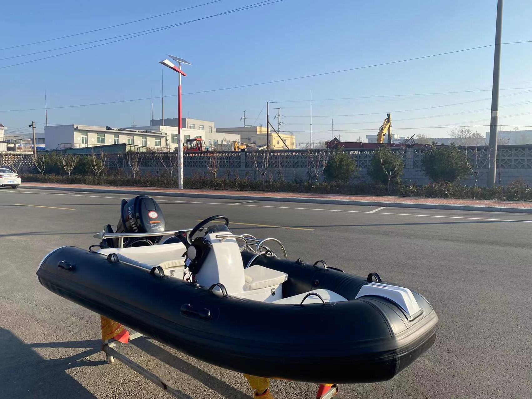 11 feet semi rigid inflatable boat fishing boat cheap inflatable boat with fiberglass hull