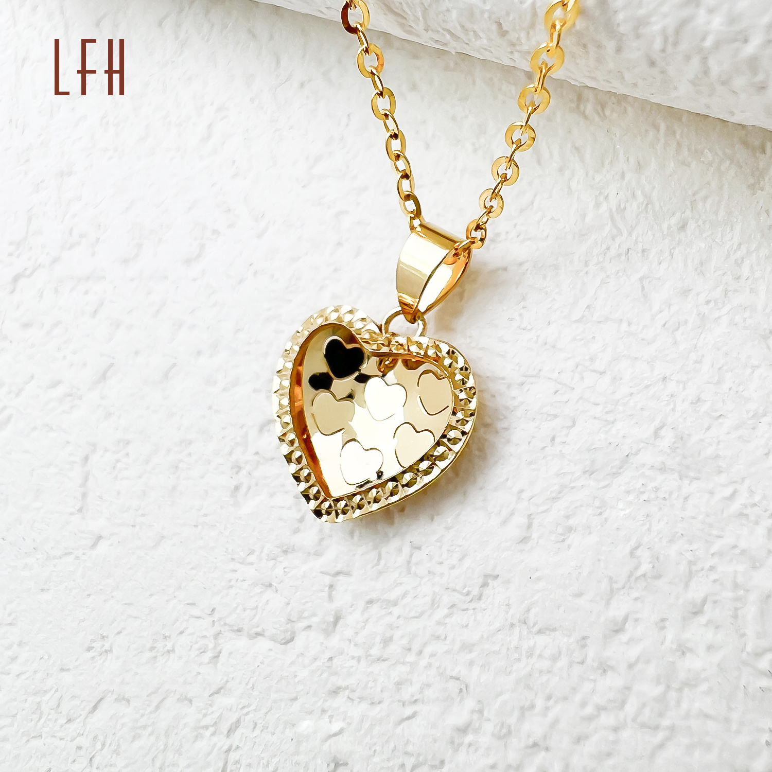 Trendy 18k Gold Yellow Heart Shape Real Gold 18K Pendant Necklaces Wholesale 18k Real Gold Mom Jewelry