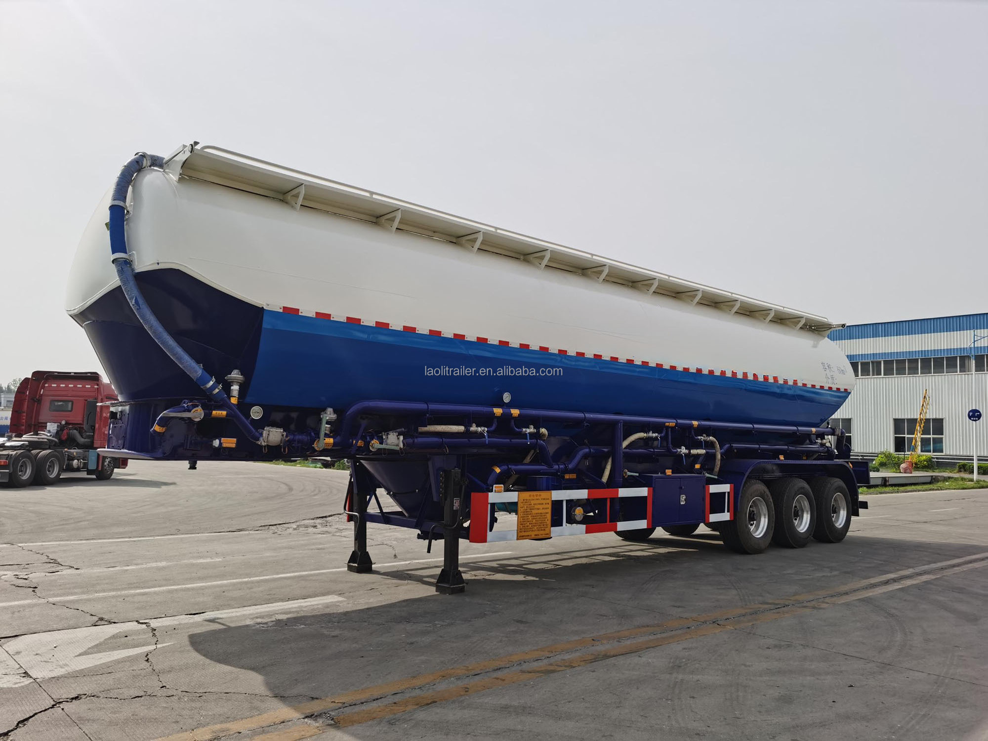 Bulk cement tanker 35m3 40m3 50 ton dry bulk cement tank semi trailer manufacturers