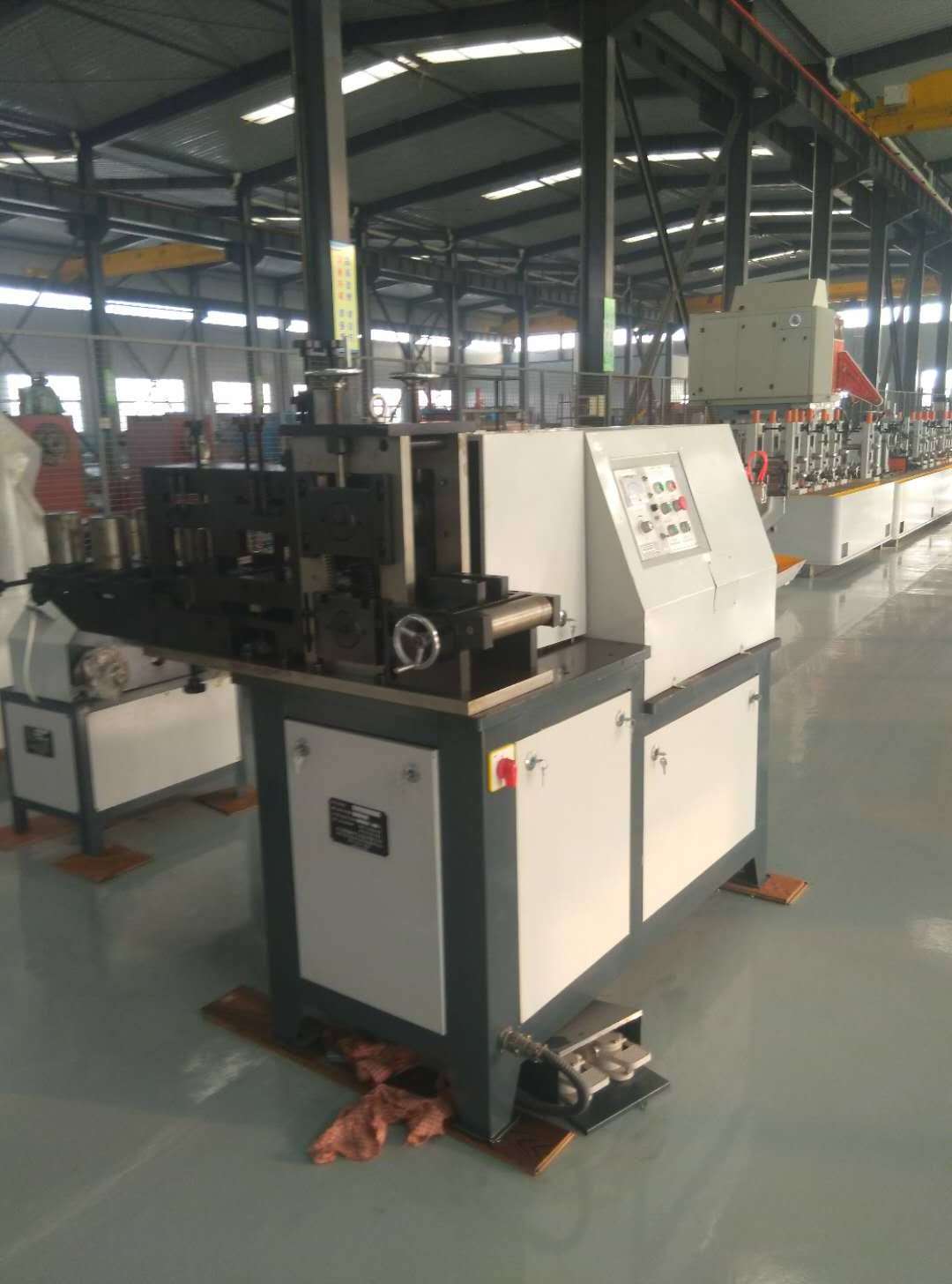 Metal Manufacturing Steel Pipe Embossing Machine Cold Rolling Embossing Machine Automatic Forging Machine