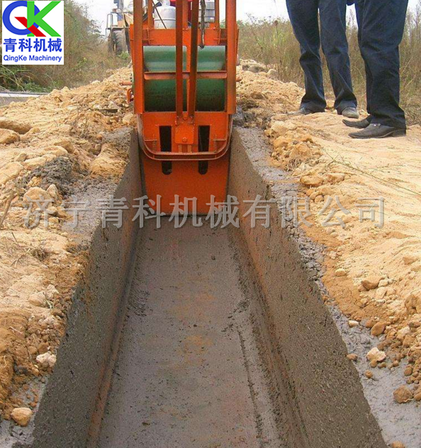 Customized Water Conservancy Engineering Equipment U-Shaped Concrete Channel Lining Machine