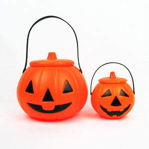 Halloween  plastic portable pumpkin lantern candy jar children's performance props pumpkin bucket with lids