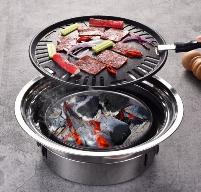 Hot Selling Indoor Korean Charcoal Barbecue Grill Portable Outdoor BBQ Charcoal Stove for Picnic Camping