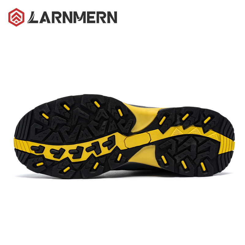 LARNMERN Steel Toe Safety Shoes Men Breathable Work Shoes Anti-Smashing Anti-Puncture Safety Boots Work Boots Hiking boots