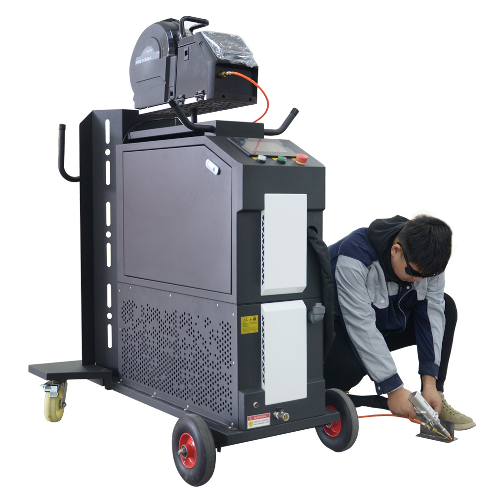 Integrated Handheld Fiber Laser Welder 1000w 1500w 2000w 3 in 1 Laser Cleaner Welder Cutter 4 in 1 Laser Welding Machine for SS