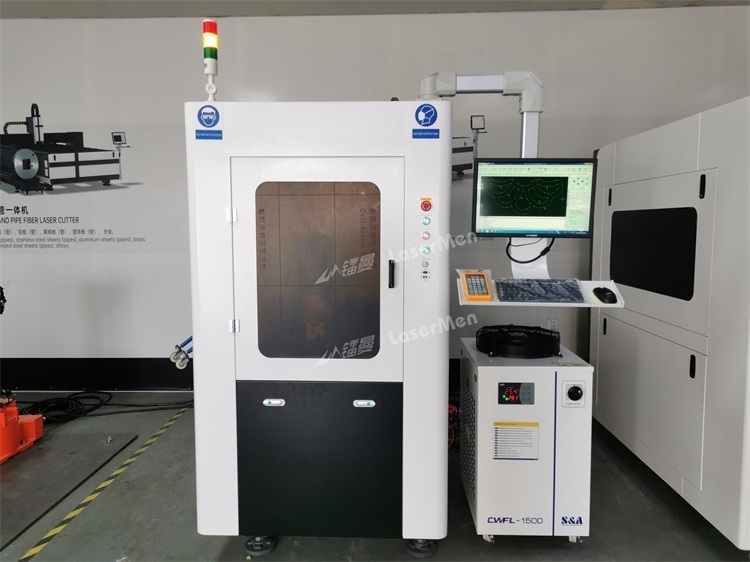 LM-3030AF Fully Enclosed High Precision Fiber Laser Cutting Machine 300*300mm