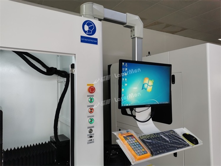 Full enclosed 3030 raycus jpt ipg sheet metal fiber laser cutting machine for gold stainless steel copper brass jewelry