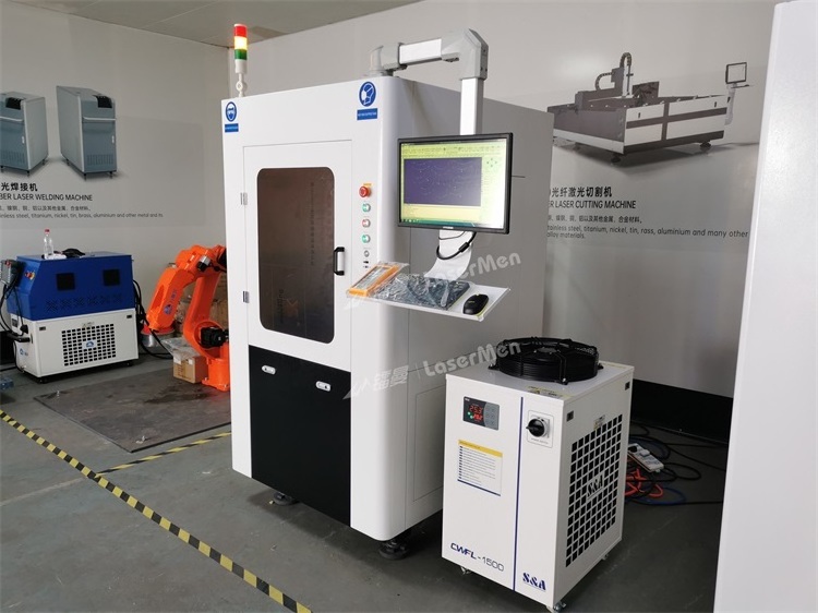 LM-3030AF Fully Enclosed High Precision Fiber Laser Cutting Machine 300*300mm