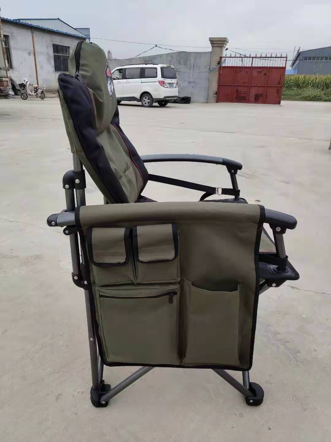 Oversized Portable Camping Folding Chair, Heavy Duty Foldable Outdoor Chair, Camp Chair with Cup Holder and Cooler Bag