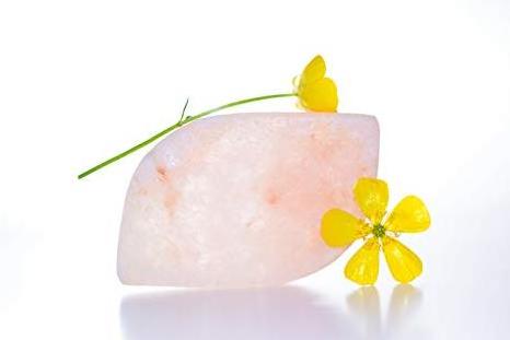 Leaf shape Himalayan salt massage stone