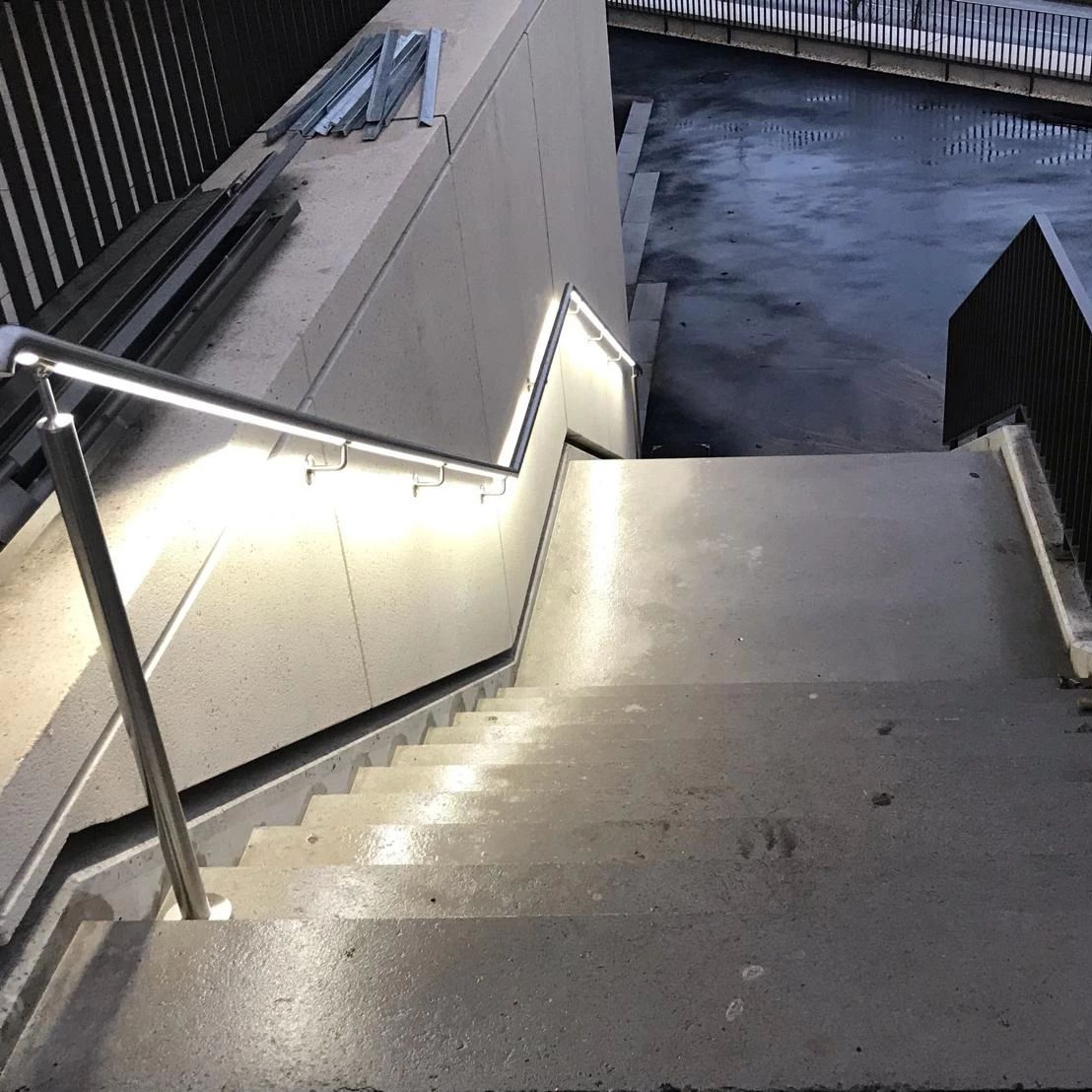 Stainless steel led light balustrade and handrail for stairs