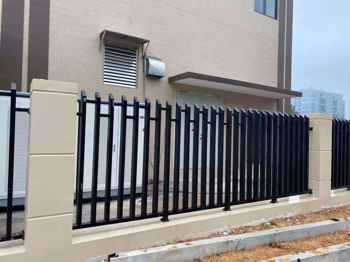 Galvanized steel pipe and wrought iron balustrade for stair or outdoor balcony railing fence