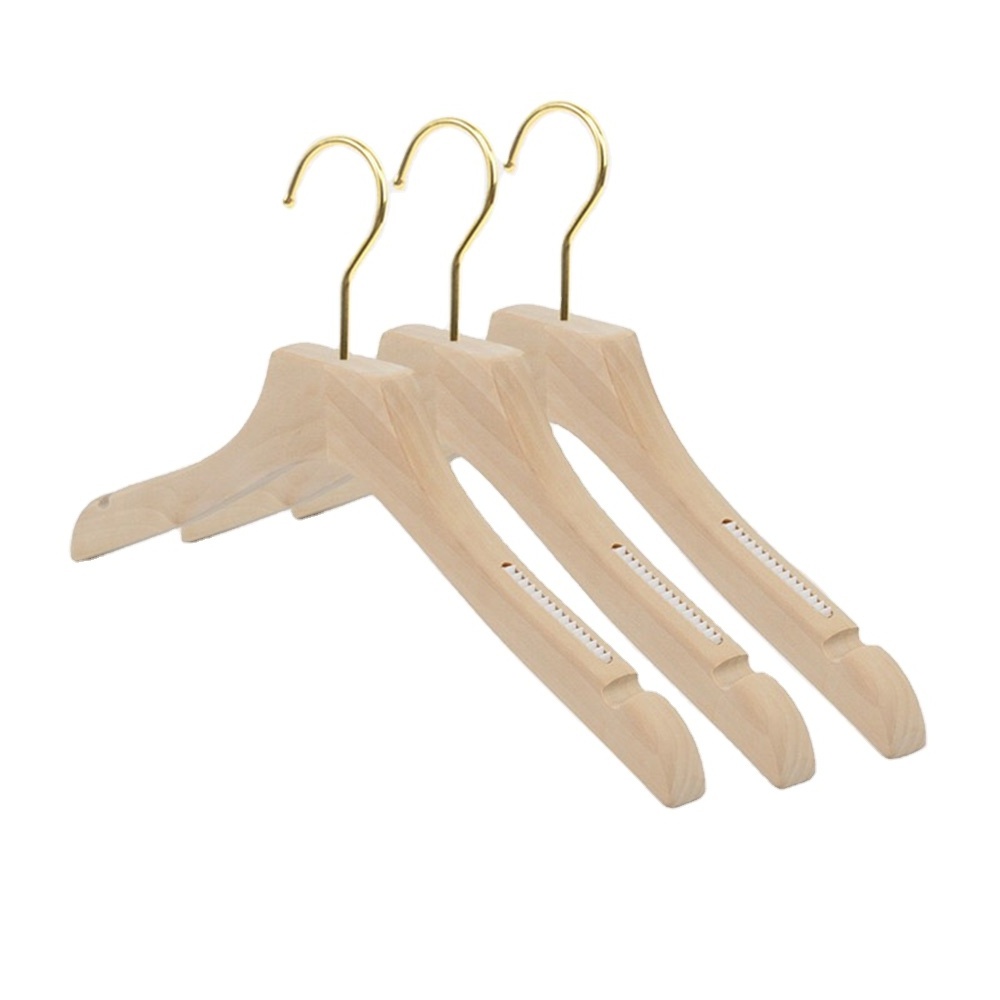 New elegant golden hook boutique solid wood white clothing hangers racks for clothes shop