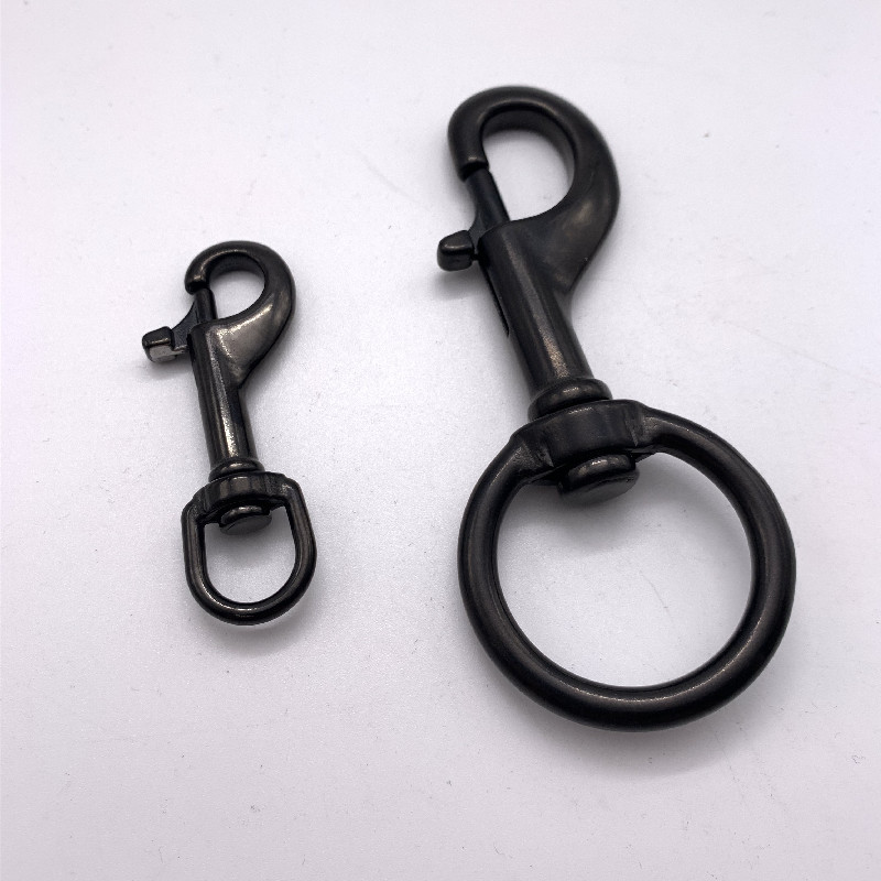 Metal Swivel Eye Bolt Snap Hook Sliver Black Carabiner Dog Leash Hook For Webbing