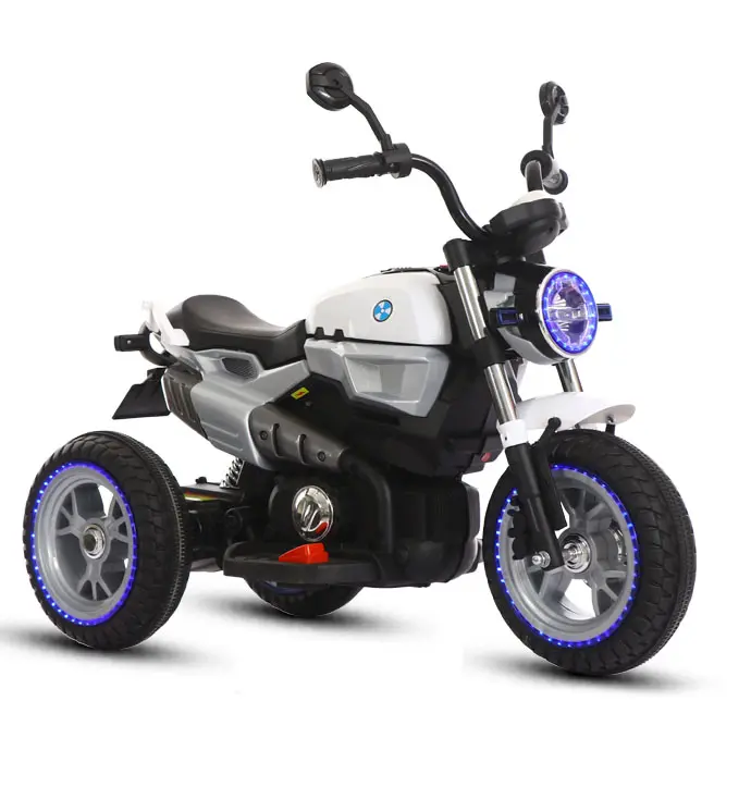 Children ride bicycles powered by car batteries, baby motorcycles, baby electric charging motorcycles