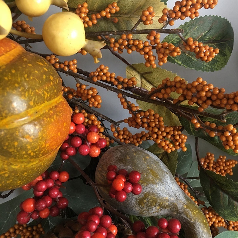 High Quality Pumpkin Berries Fall Front Door Thanksgiving Ornaments Wreaths Decorations