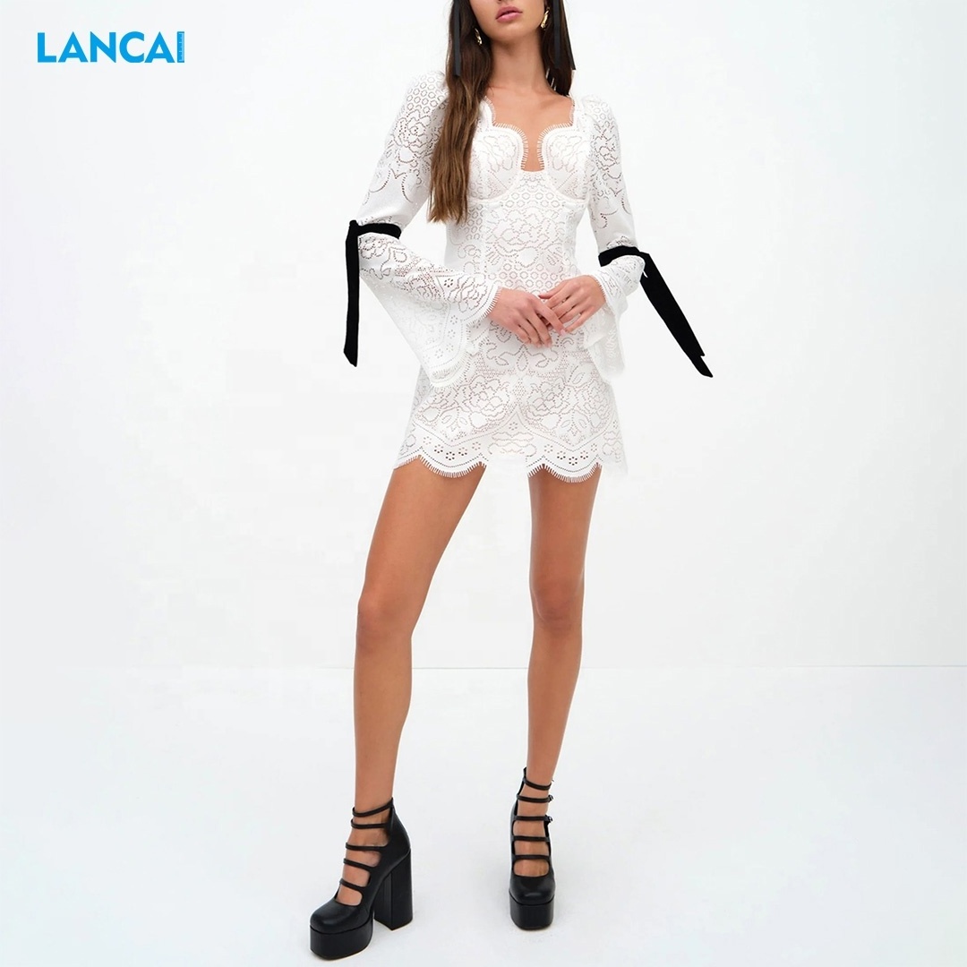 2024 ropa de mujer New Lace Tight Dress Flare Wave Hem Long Sleeves with Black Strap Design Elegant White Party Dress