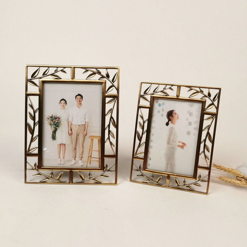 Modern Simple DIY Photo Frame Swing Table 6 inch 7 inch Zinc Alloy Metal Picture Frame Wholesale Picture Frame