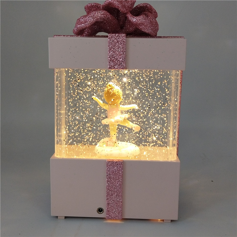 Wholesale Christmas Snowball  Sonido Personalizado Ballerina Battery Lamplight Snow Globe Music Box