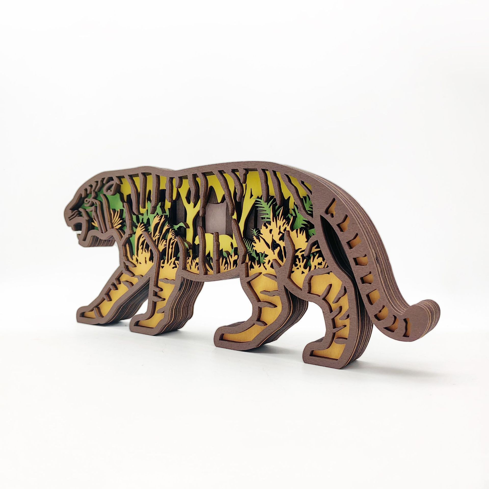 Hot Sale Wooden Animal Luminous Wall Statue Tiger Ornament Decoration For Christmas